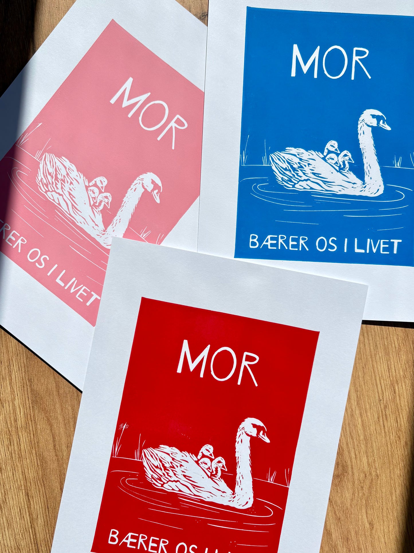 Mor - håndlavet linoleumstryk (vælg farve)