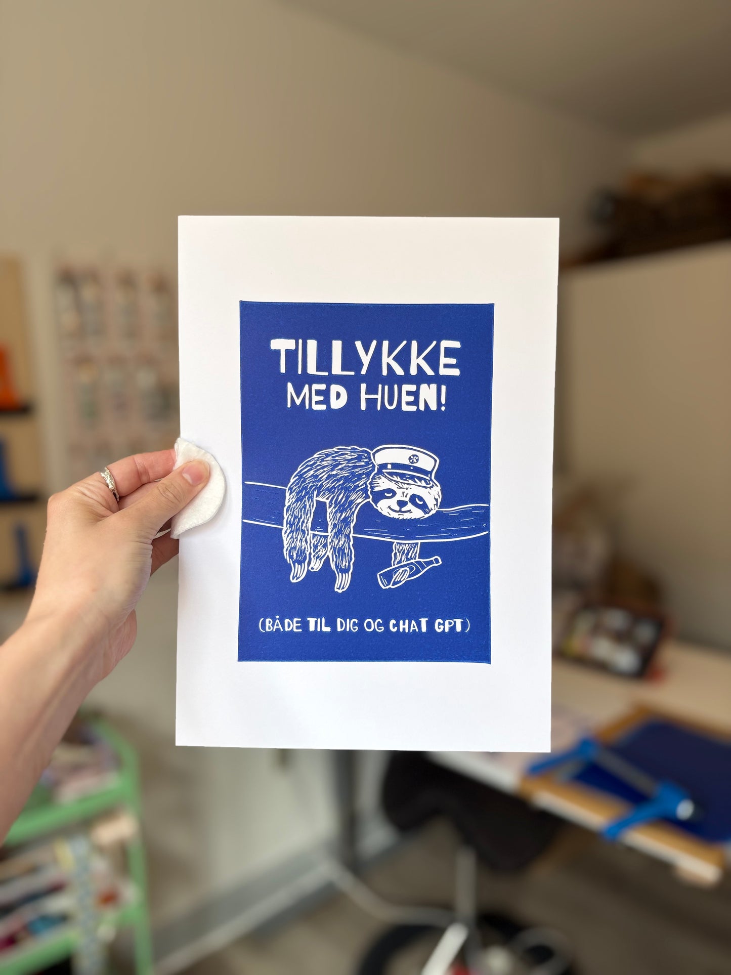STUDENT - håndlavet linoleumstryk (vælg farve)