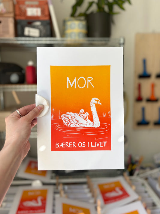 Mor - håndlavet linoleumstryk (vælg farve)