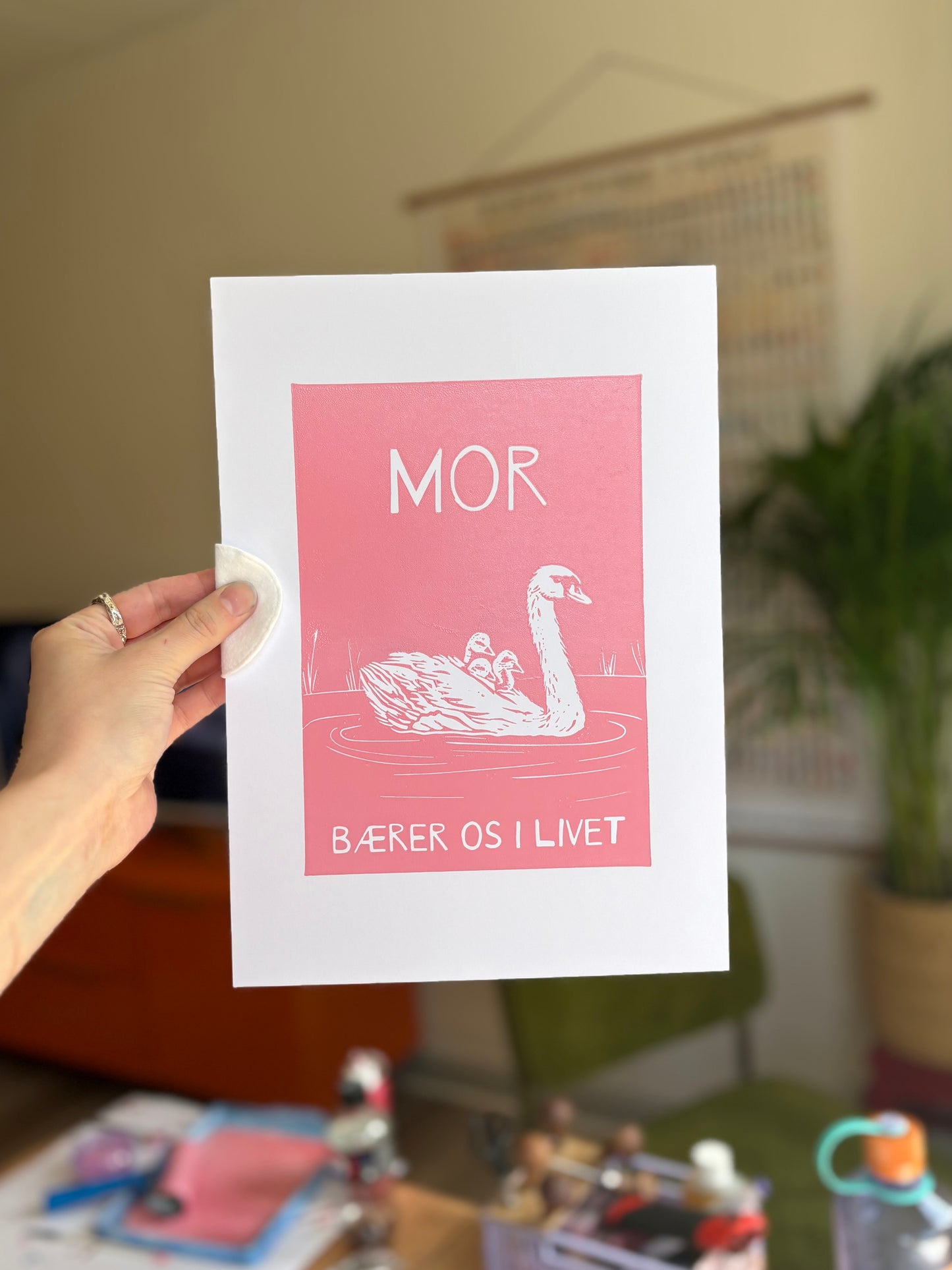 Mor - håndlavet linoleumstryk (vælg farve)