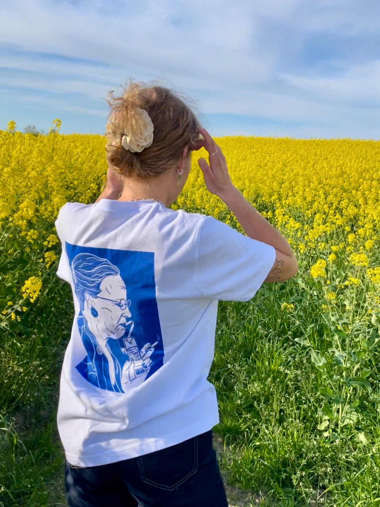 Daisy Tee