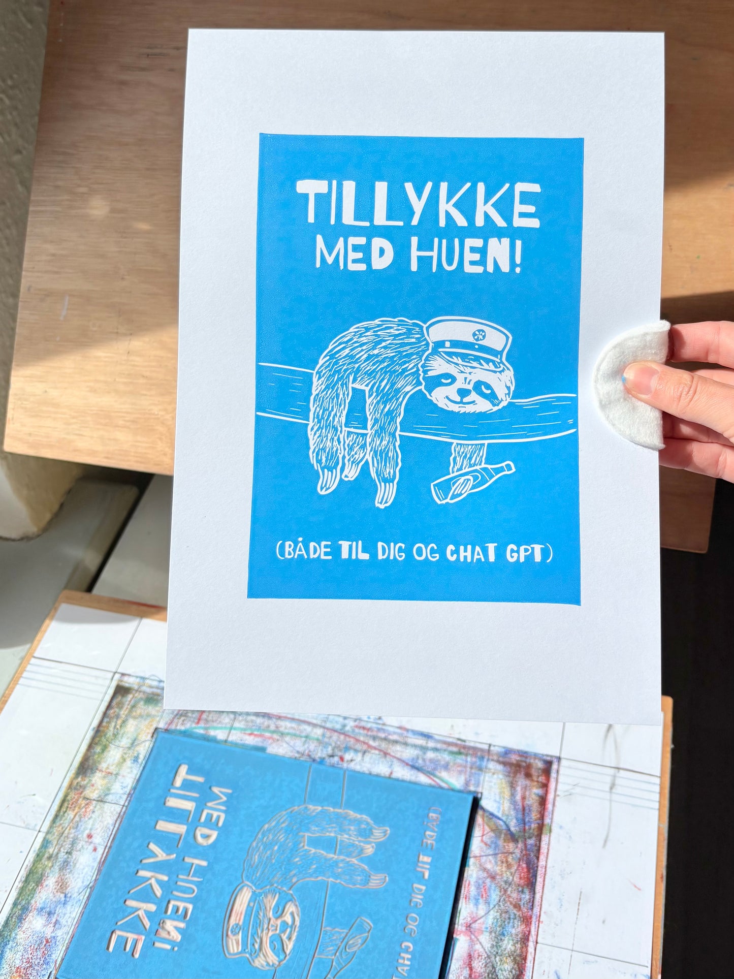 STUDENT - håndlavet linoleumstryk (vælg farve)